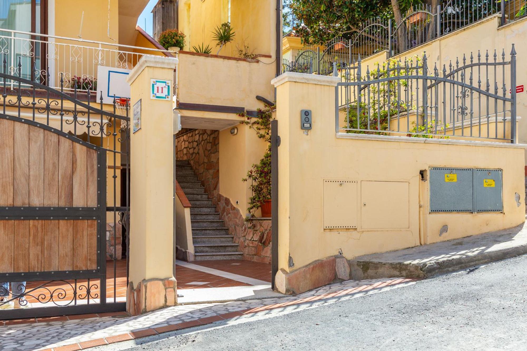 B&B Calamoresca Àrbatax Zewnętrze zdjęcie